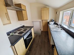 Kitchen- click for photo gallery